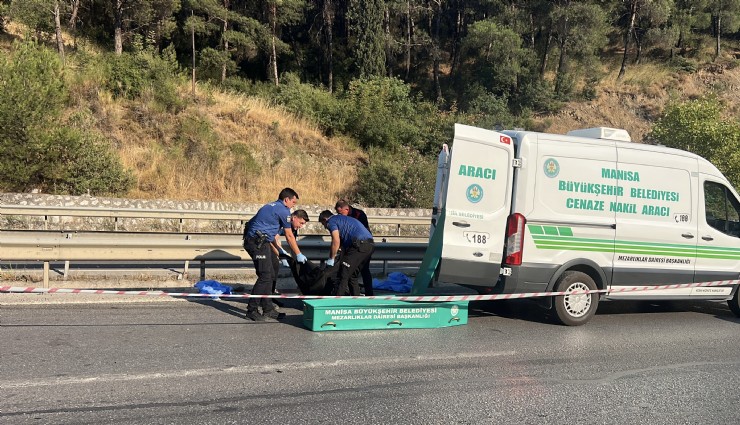 Manisa'da korkunç kaza: Motosiklet sürücüsü hayatını kaybetti