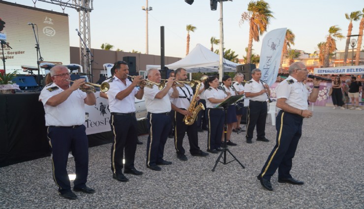 TeosFest 2026 Seferihisar'da sanatla başladı