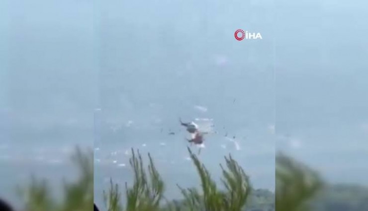 Yunanistan’da iki yangın söndürme helikopteri çarpıştı