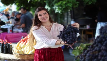 14. Kavacık Üzüm Festivali’ne yoğun ilgi: On binlerce kişi Kavacık’ta buluştu