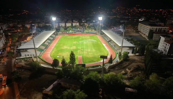 Atatürk Stadı, Muğlaspor’un tarihi gece maçına hazırlanıyor