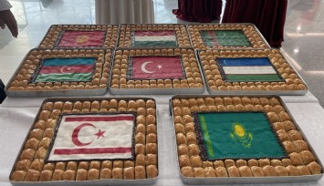 Baklavayı ‘baklavaki’ isminden kurtarmak için dünya rekoru kırdı