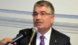 Eski Bakan Şahin'e yurt dışı yasağı