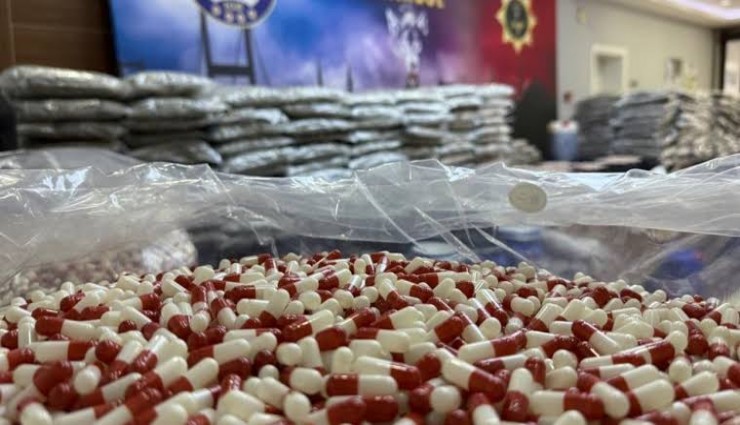 İstanbul’da uyuşturucu operasyonları: 1,4 ton uyuşturucu ele geçirildi, 41 kişi tutuklandı