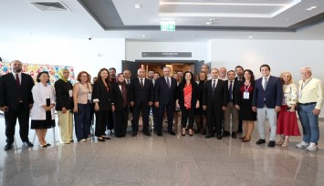 İzmir’de nadir hastalıklar ve otizm masaya yatırıldı
