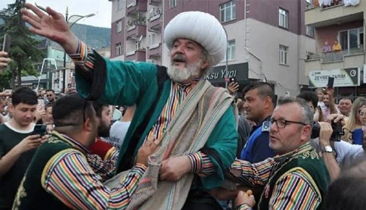 Kayyum şakasından dolayı oyuncu Müfit Can Saçıntı ifadeye çağrıldı
