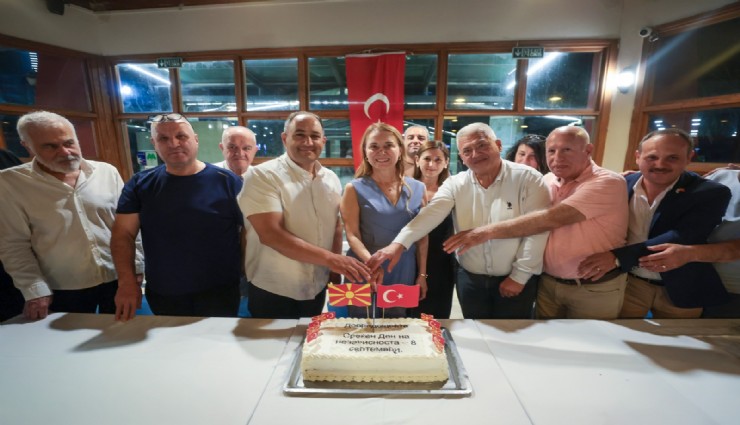 Konak'ta Kuzey Makedonya için dayanışma günü