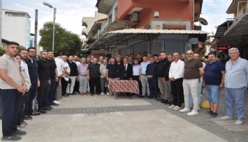 Manisa'da kuyumcular kepenk indirdi