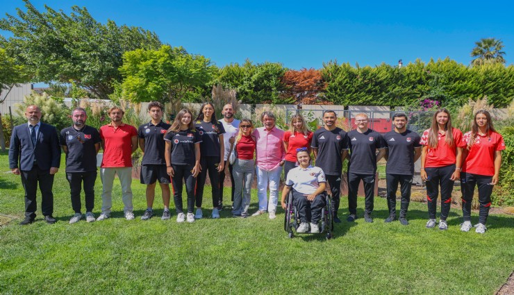 Mehmet Sepil, Göztepeli milli sporcuları ağırladı