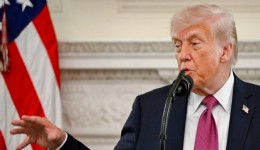 Trump: 'Grönland'da kontrolü ele geçirdim'